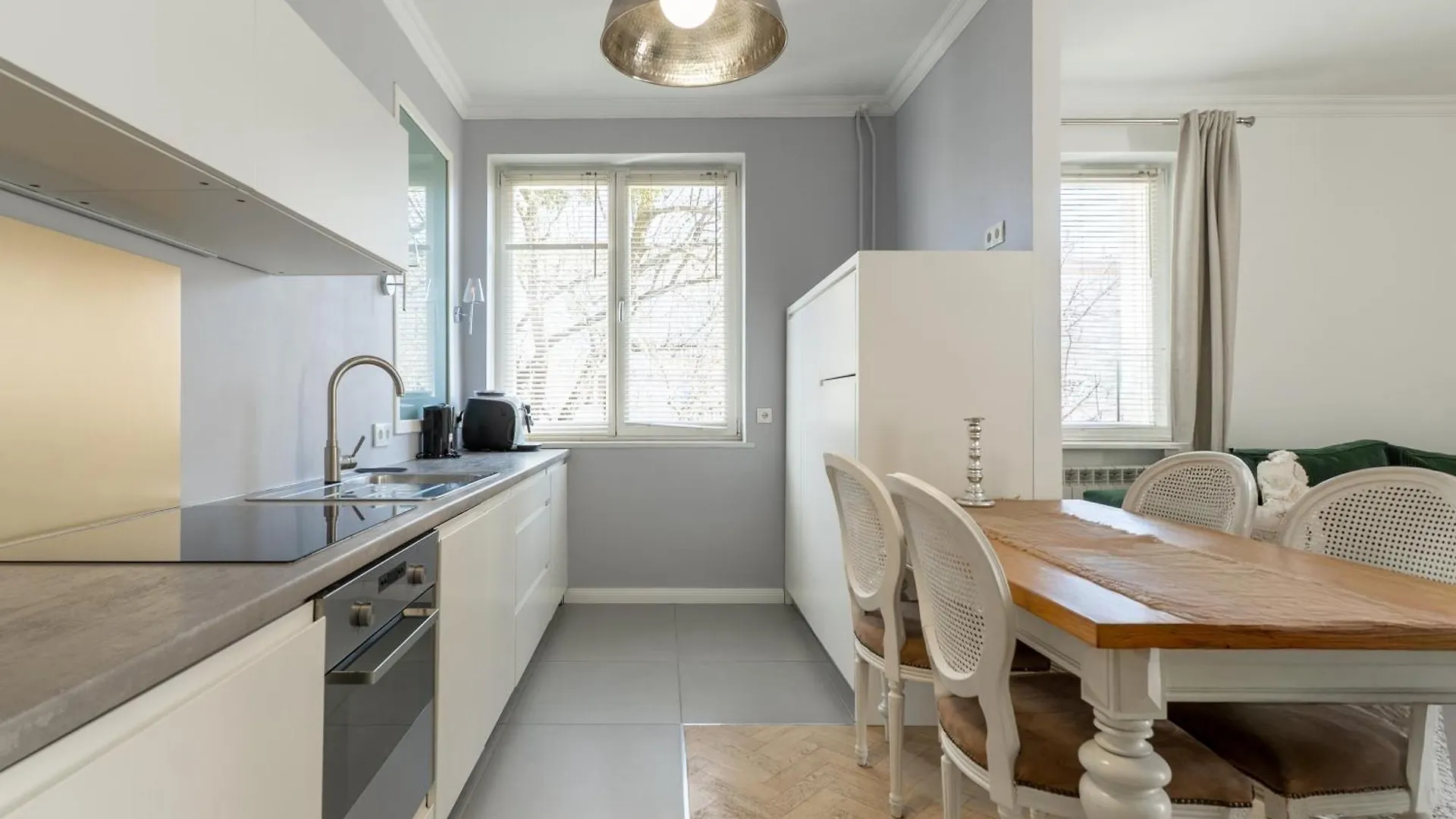 Warsaw Concierge Grochowska Apartment
